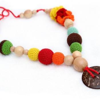  Colorful Nursing/Breastfeeding necklace - Teething toy with a coconut button - Crochet sling necklace